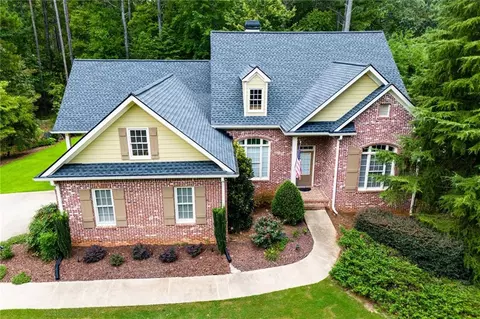 5850 Azalea Ridge Dr, Douglasville, GA 30135