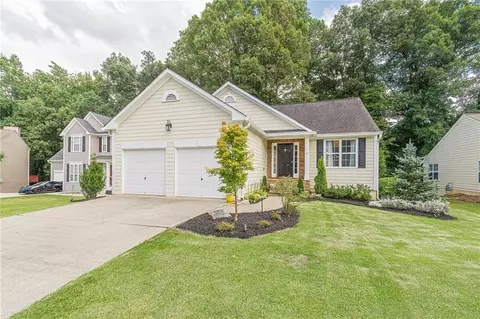 2920 Northcliff Dr, Suwanee, GA 30024