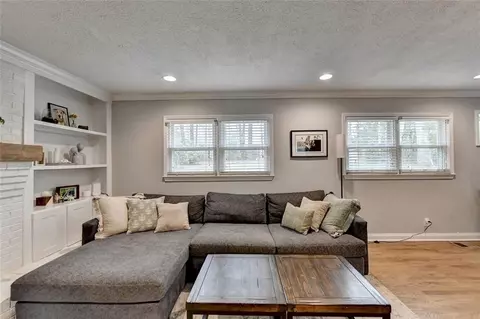 3292 Mercer University Dr, Chamblee, GA 30341 photo 13