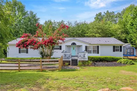 575 Shenandoah Dr, Dahlonega, GA 30533