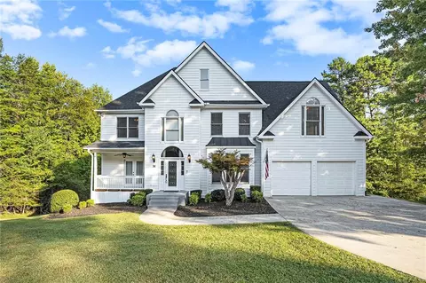36 Hyalite Rd W, Dahlonega, GA 30533
