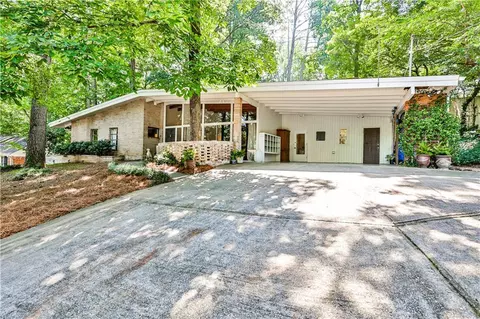 2717 Margaret Mitchell Dr NW, Atlanta, GA 30327
