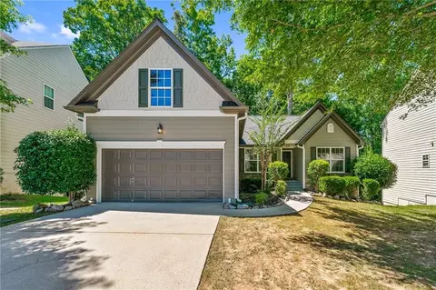 1085 S Creek Dr, Villa Rica, GA 30180