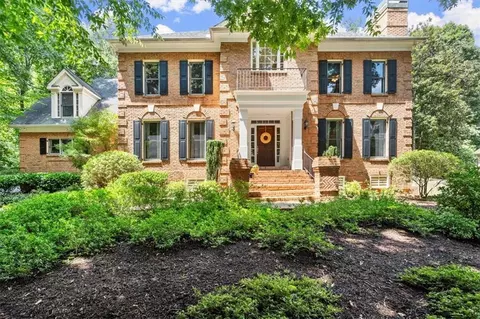 415 Hadley Ct, Sandy Springs, GA 30350