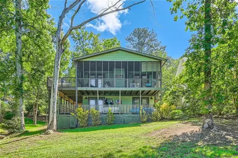 5197 Woodmont Dr, Villa Rica, GA 30180