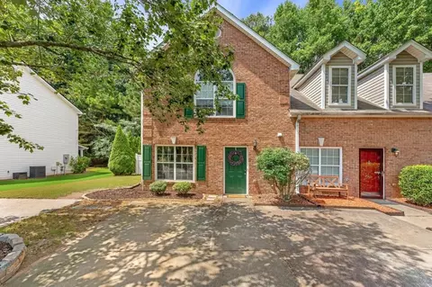 4570 Maple Valley Dr, Cumming, GA 30040