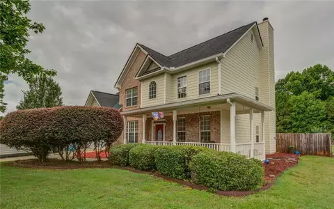 3022 Keeneland Blvd, Mcdonough, GA 30252