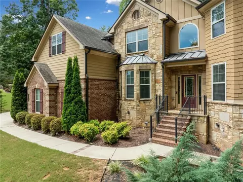 2226 Abbott Dr, Buford, GA 30519 photo 3