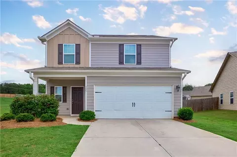 795 Walnut Creek Cir, Pendergrass, GA 30567
