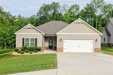 8272 Loch Lomand Ln, Winston, GA 30187