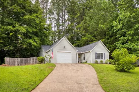 201 Riverchase Dr, Woodstock, GA 30188