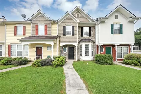 6089 Camden Forrest Cv, Riverdale, GA 30296