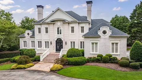 2560 Sugarloaf Club Dr, Duluth, GA 30097