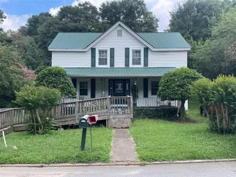 48 Mill St, Gainesville, GA 30501