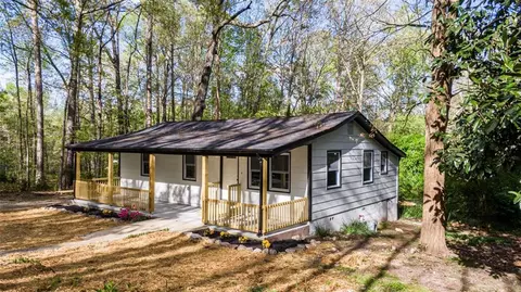 800 E Oak Ln, Douglasville, GA 30134