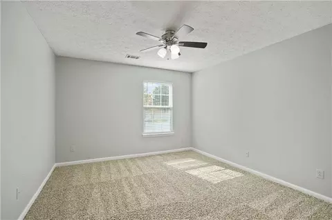 976 Hawthorn Ln, Grayson, GA 30017 photo 22