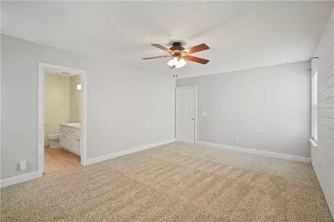 976 Hawthorn Ln, Grayson, GA 30017 photo 18