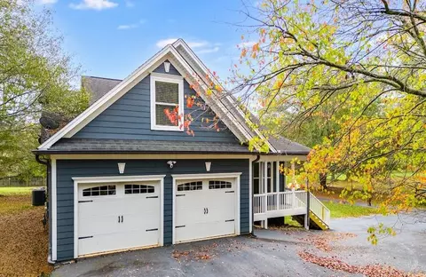 210 Pine Valley Rd, Hiram, GA 30141