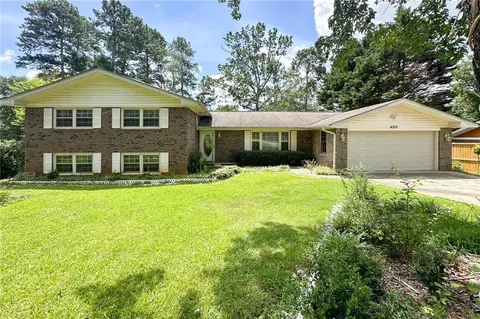4323 Woodhaven Ln, Oakwood, GA 30566