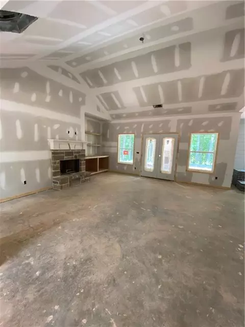 61 River Meadow Dr, Bethlehem, GA 30620 photo 9