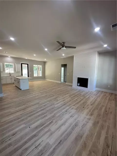 39 Red Oak Cir, Buchanan, GA 30113 photo 3