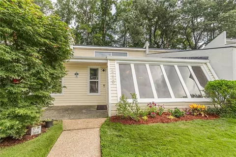 230 Goshen Ln, Woodstock, GA 30188