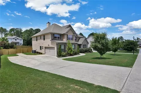 389 Oatgrass Dr, Grayson, GA 30017 photo 2