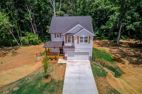 475 Webb Meadows Dr, Jefferson, GA 30549 photo 2