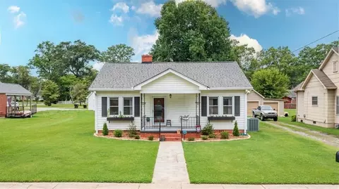 303 Marshall St, Cedartown, GA 30125