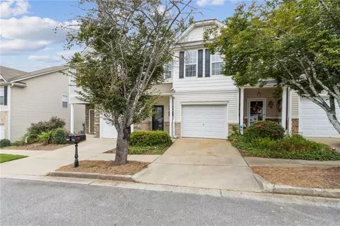 4916 Vireo Dr, Flowery Branch, GA 30542