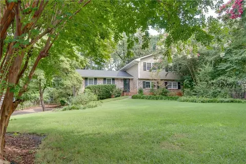 4210 Tuckersham Ln, Tucker, GA 30084