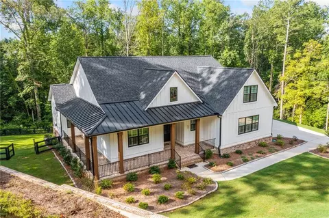 94 Bristol Rd, Ball Ground, GA 30107