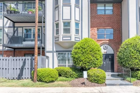6851 Roswell Rd #C2, Sandy Springs, GA 30328