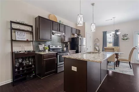 7676 Glade Trl, Lithonia, GA 30038