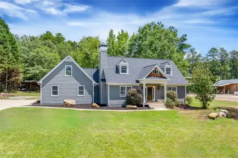 928 Holders Siding Rd, Jefferson, GA 30549