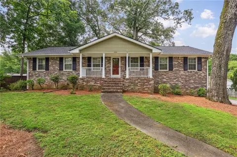 2880 Grove Park Ln SE, Marietta, GA 30067