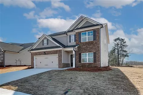 423 Westmarch Cir, Loganville, GA 30052
