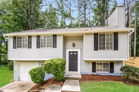 5812 Calico Ct, Lithonia, GA 30058