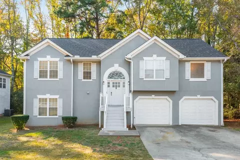 883 Aspen Dr, Lithia Springs, GA 30122