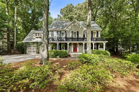525 Westminster Ct, Alpharetta, GA 30009