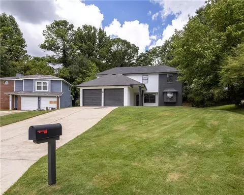1940 Corners Cir, Lithonia, GA 30058