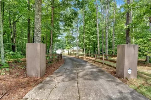 249 Frey Rd, Dallas, GA 30132