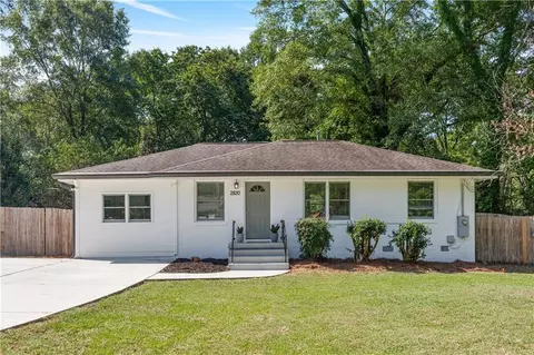 2820 Ivanhoe Ln SE, Smyrna, GA 30082