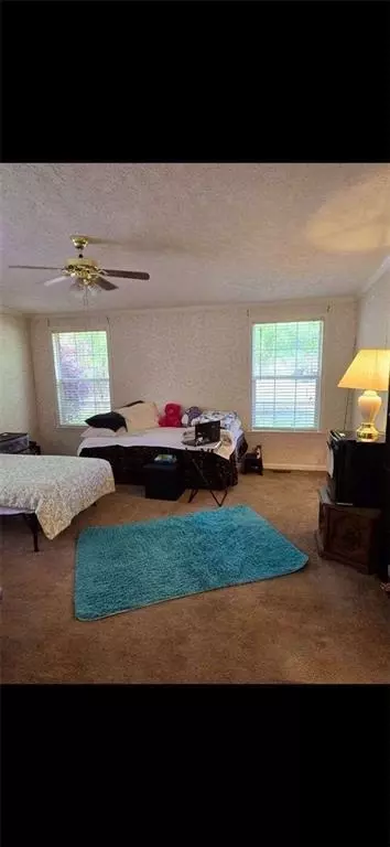 560 8th St, Statham, GA 30666 photo 6