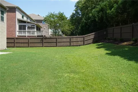 465 Eldridge Dr, Suwanee, GA 30024 photo 12