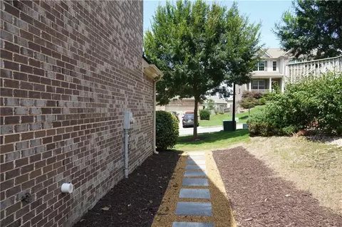 465 Eldridge Dr, Suwanee, GA 30024 photo 7
