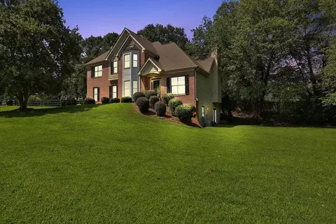 202 Breckenridge Ct, Canton, GA 30115