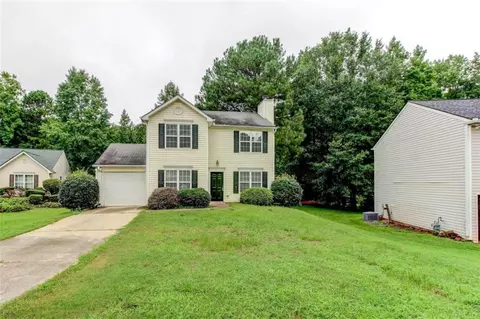 189 Goldleaf Dr, Hampton, GA 30228 photo 3