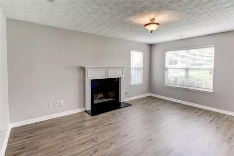 189 Goldleaf Dr, Hampton, GA 30228 photo 8