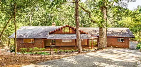 4043 Cochran Rd, Gainesville, GA 30506
